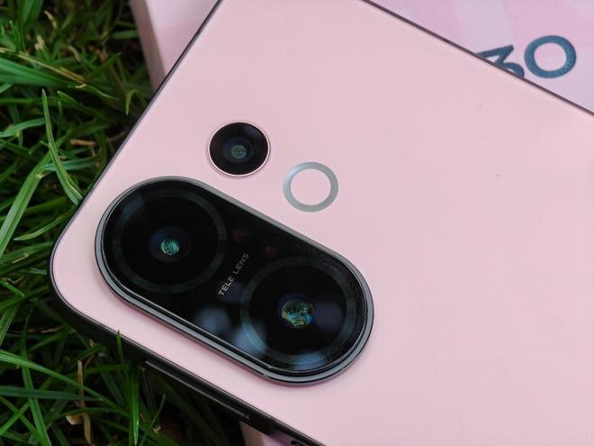 o mini三丽鸥联名款树甜美可爱标杆旗舰级长焦影像vivo S30 Pr(图9)