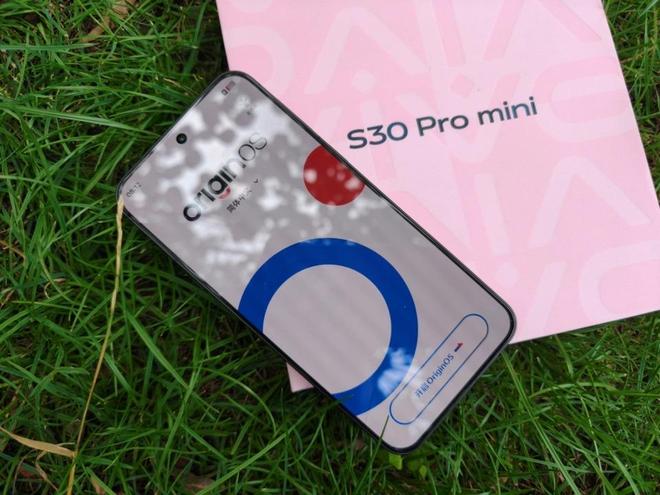 o mini三丽鸥联名款树甜美可爱标杆旗舰级长焦影像vivo S30 Pr(图14)