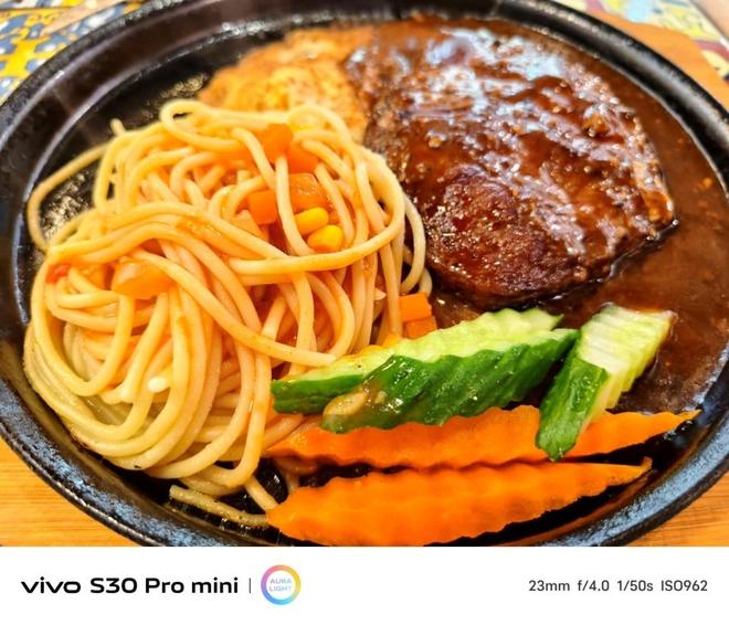 o mini三丽鸥联名款树甜美可爱标杆旗舰级长焦影像vivo S30 Pr(图17)